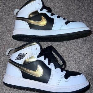 Jordan Nike Black and Gold High-Top Sneakers, Boys, 13C